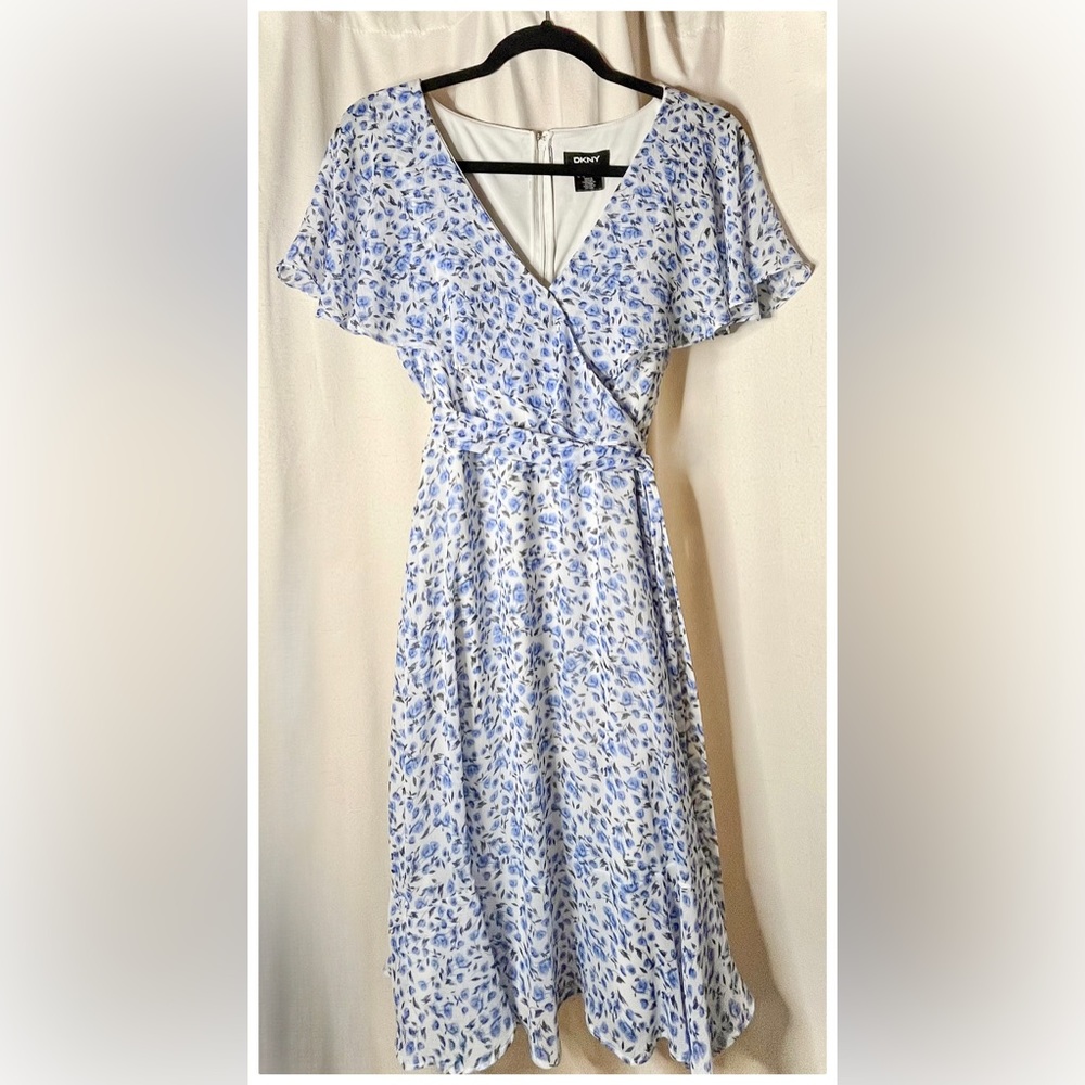 DKNY dress. Never worn. Lightweight & lined. Adjustable for body type.